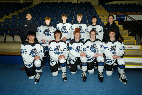 Hockey025-Team-003